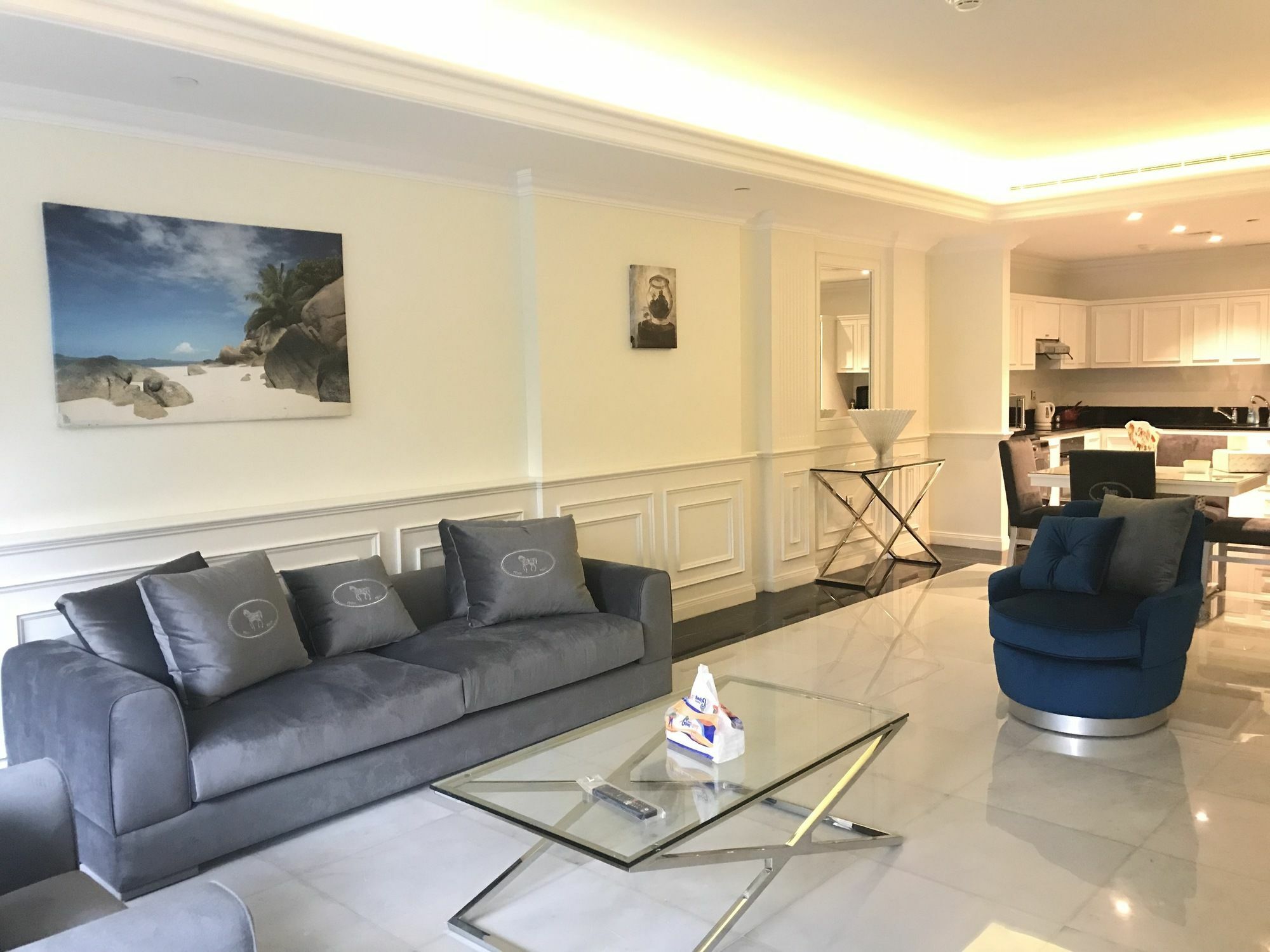 Versace Furnished Apartment Бейрут Экстерьер фото